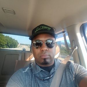 Meet your Posher, Lee